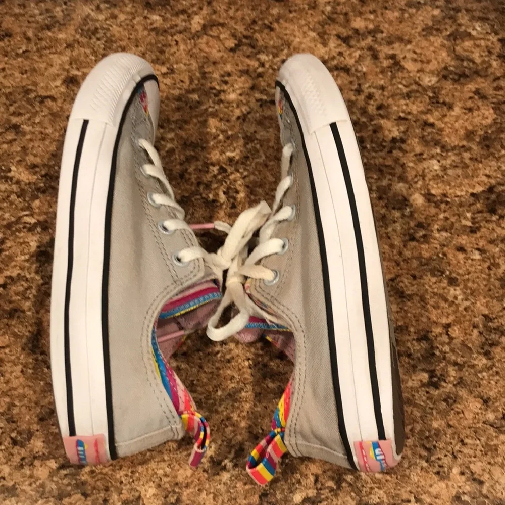 Converse All Star Wolf Doble upper Gray Rainbow Stripe Sneaker Big Girl …